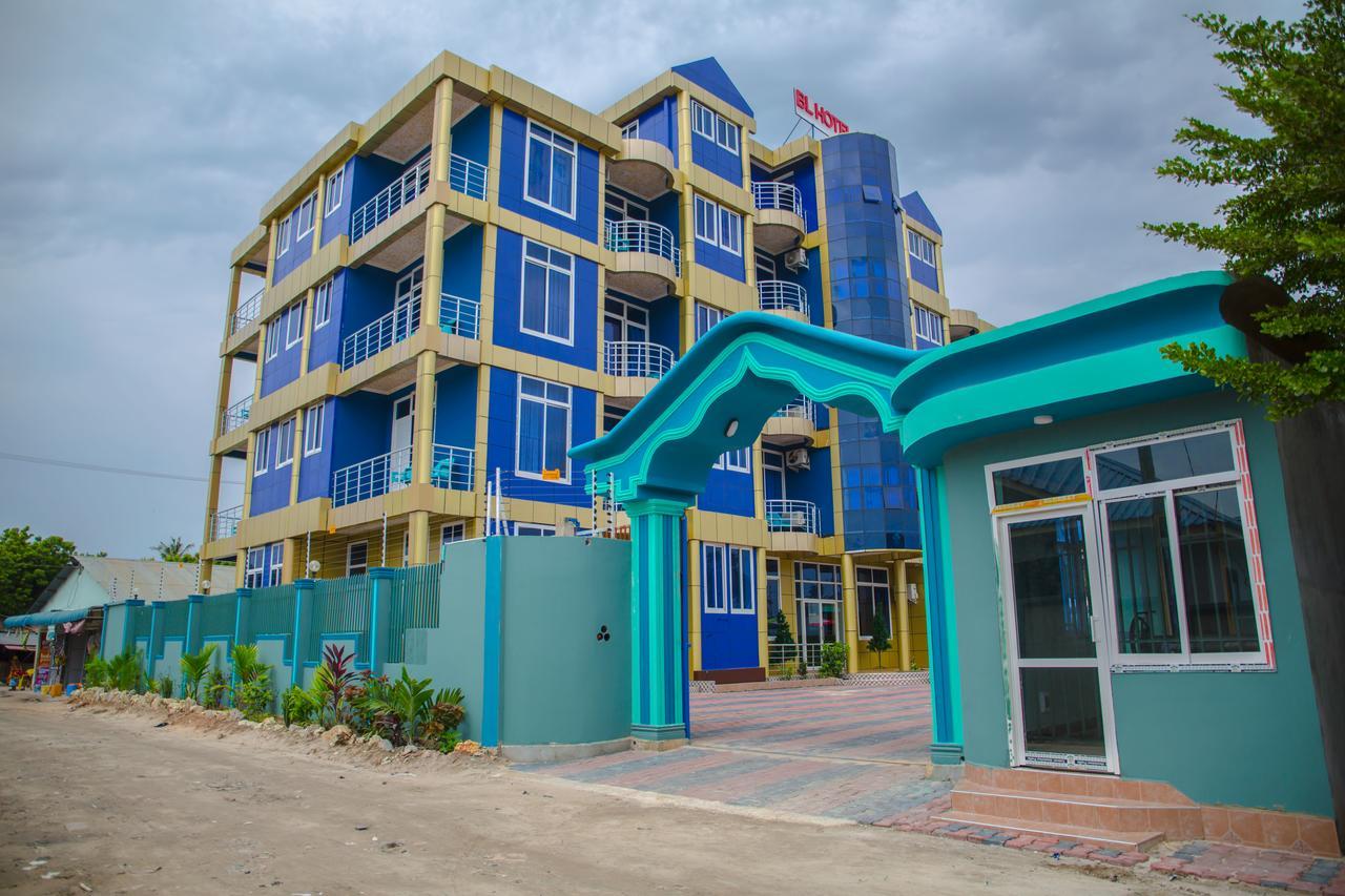 Bl Airport Hotel Dar es Salaam Esterno foto